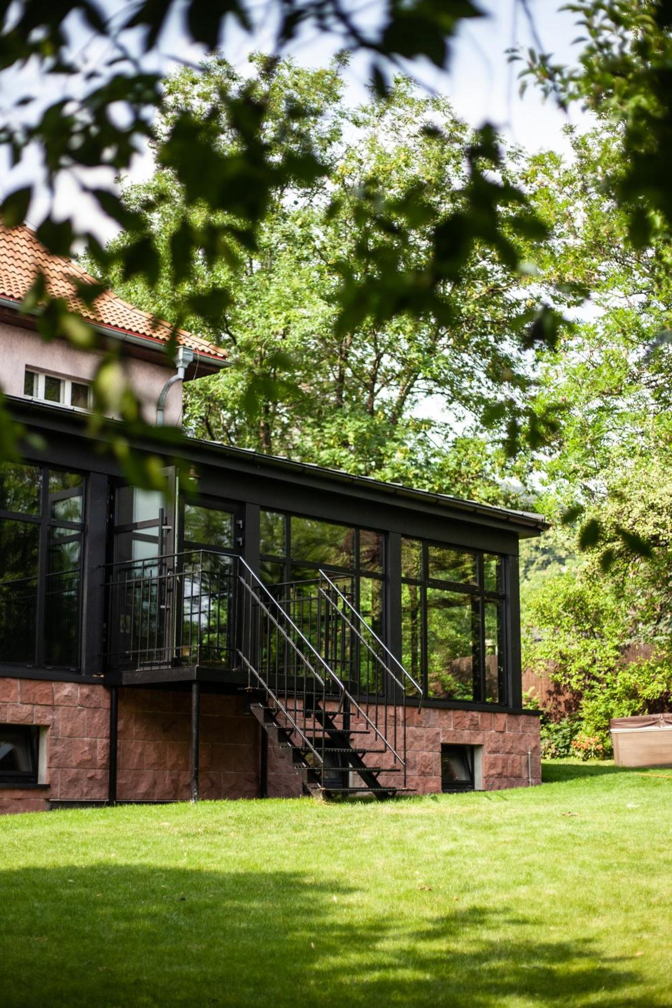 Villa Stara Apteka Сребрна-Ґура Екстер'єр фото